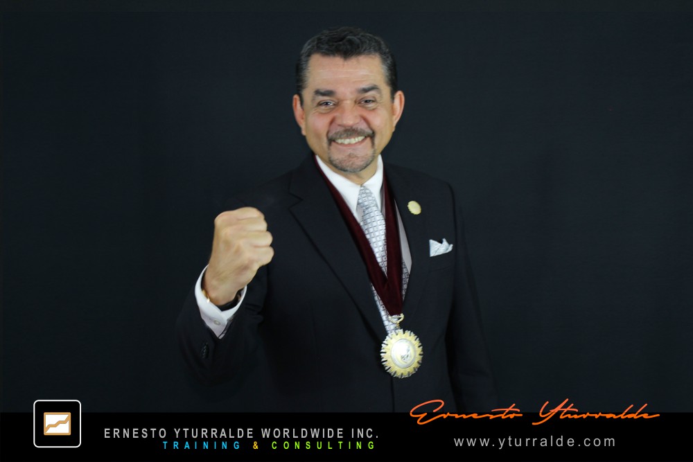 Ernesto Yturralde: Talleres de Cuerdas Costa Rica - Team Building