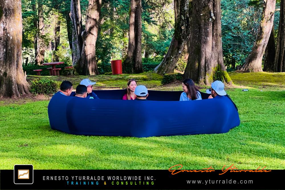 Talleres de Cuerdas Costa Rica - Team Building Empresarial para el desarrollo de equipos de trabajo