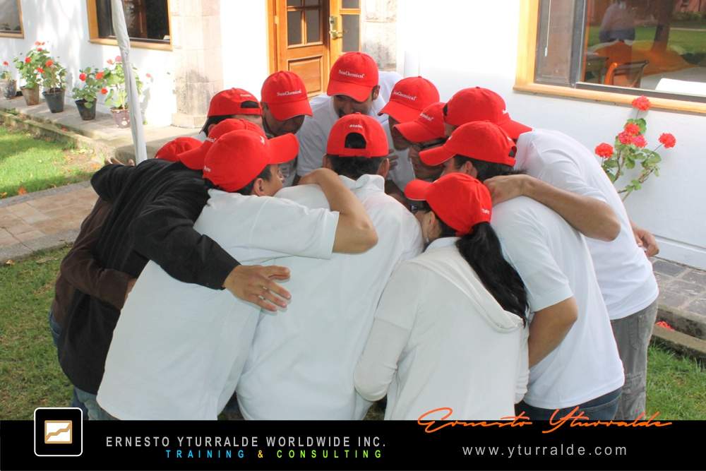 Costa Rica Talleres de Cuerdas | Team Building Empresarial